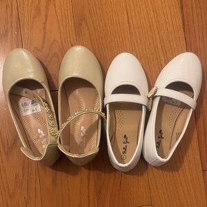 Girls' Dress Shoes Set - Gold and White